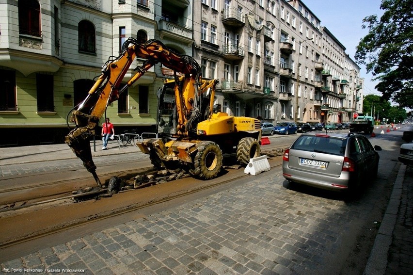 Rozpoczął się remont torowiska na Nowowiejskiej