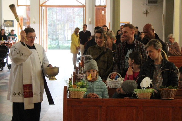 Święcenie pokarmów wielkanocnych w bełchatowskich kościołach 30 marca 2024 r.