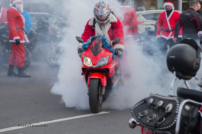 Motomikołaje 2018.  Motomikołaje ze Zwierzyńca w drodze do Domu Dziecka w Kożuchowie [ZDJĘCIA]