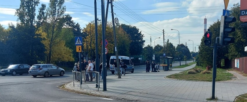 Patrol funkcjonariuszy zainterweniował na wezwanie...