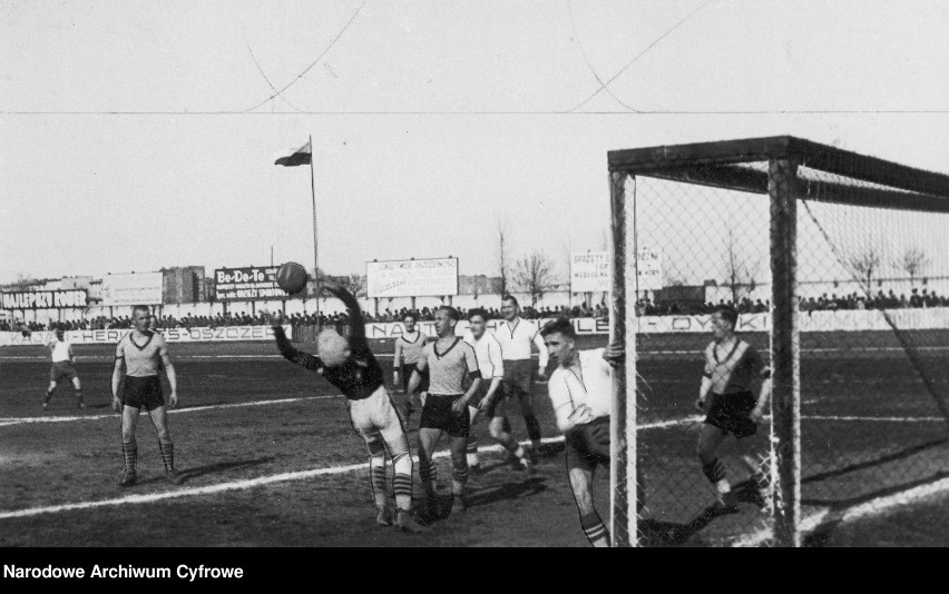 Mecz piłki nożnej Polonia Bydgoszcz-WKS Śmigły Wilno w Bydgoszczy (1935)