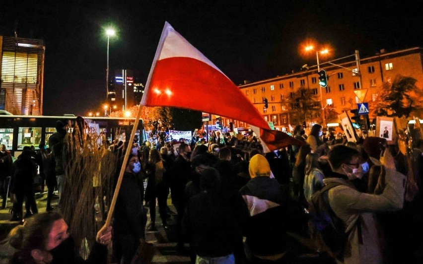 Chcą zmienić nazwę gdańskiej alei Jana Pawła II na aleję im. Strajku Kobiet. Autor pomysłu: "Gdańsk stoi po stronie ofiar, a nie oprawców"