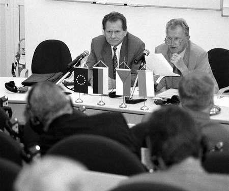 Prelegentami konferencji byli: Leon Grycuk i Lech Kochański. 
Fot. Aleksander Winter