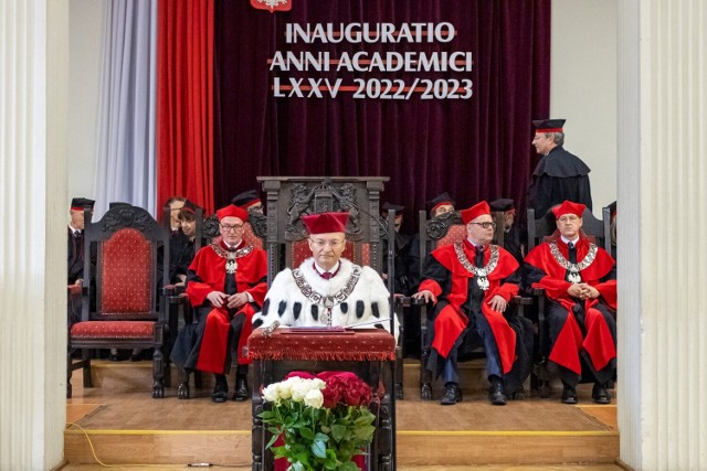 Inauguracja roku akademickiego w PUM 2022/2023 ze specjalnymi gośćmi