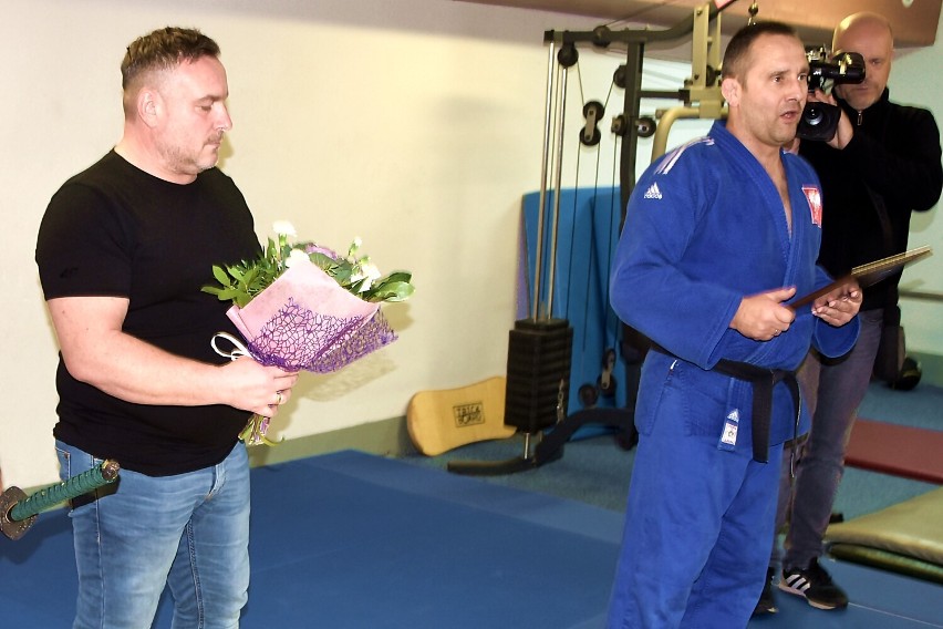 Judo. UKS 6 Piła podziękował Katarzynie Wiszniewskiej, która zakończyła karierę sportową. Zobaczcie zdjęcia