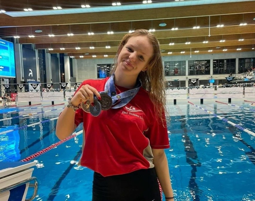 Zielonogórska pływaczka Oliwia Glińska zdobyła trzy medale...