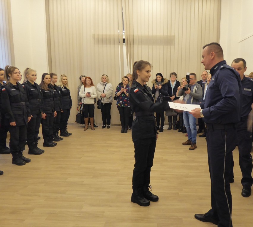 Ślubowanie licealnej klasy policyjnej w Koszalinie [ZDJĘCIA]
