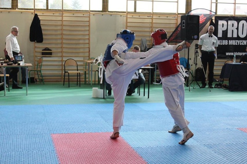 Karatecy z medalami na początek sezonu!