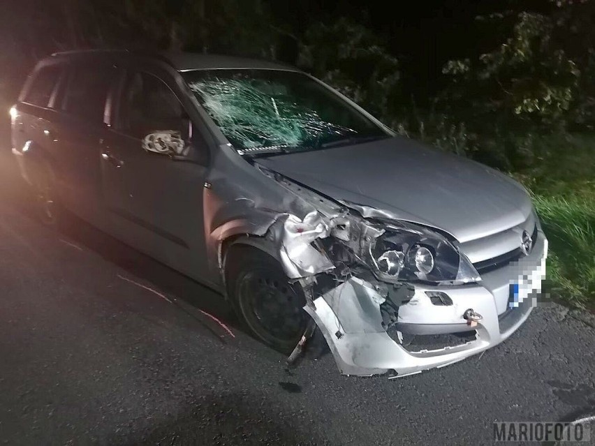 Wypadek śmiertelny w Opolskiem. 33-letni motorowerzysta wjechał wprost pod koła opla na drodze w Gościejowicach