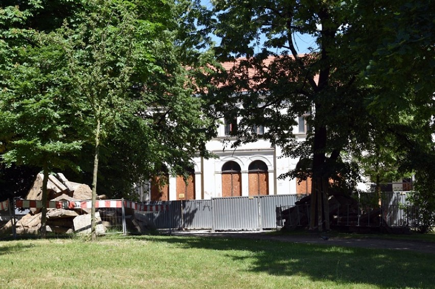 Przebudowa Teatru Letniego w Legnicy [ZDJĘCIA]