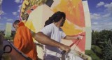Zobacz, jak powstawały łódzkie murale Urban Forms w 2013 roku [film]