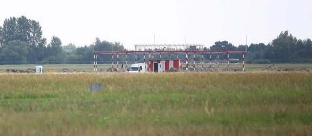 W 2014 roku na radomskim lotnisku Polska Agencja Żeglugi Powietrznej wybudowała system nawigacyjny DVOR/DME.