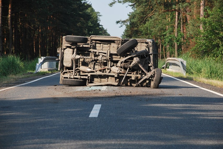 Groźny wypadek na trasie między Tworogiem i Koszęcinem [ZDJĘCIA]