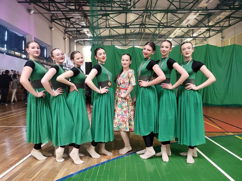 Chełmscy tańcerze odnieśli sukces podczas XV Ogólnopolskiego Turnieju Formacji Tanecznych. Zobacz zdjęcia