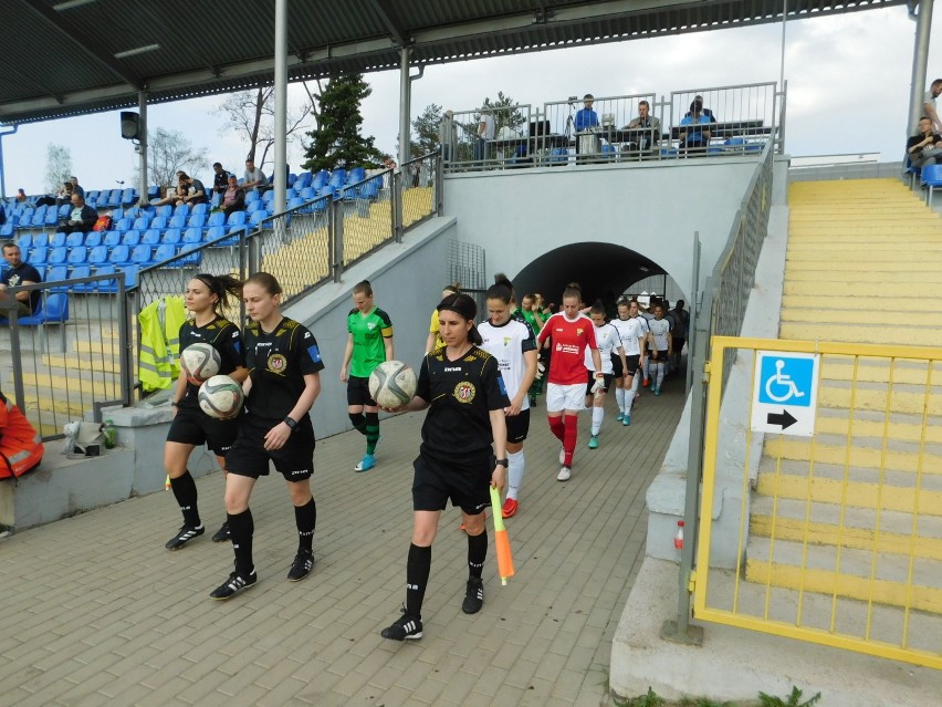 Piłkarki AZS PWSZ Wałbrzych przegrały z Górnikiem Łęczna aż 0:6 w półfinale Pucharu Polski