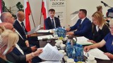 Inauguracyjna sesja Rady Miejskiej w Złoczewie nowej kadencji. Ślubowania, wybór przewodniczącego i wiceprzewodniczących ZDJĘCIA