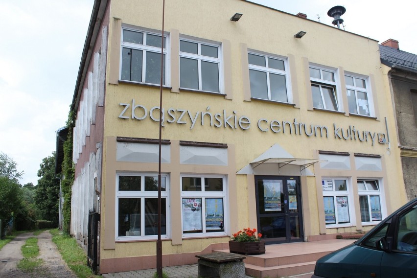Umowa na remont ZCK, podpisana. „Przywrócenie funkcjonalności artystyczno-edukacyjnej budynkowi Zbąszyńskiego Centrum Kultury” w Zbąszyniu