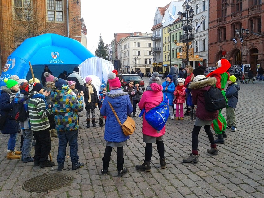 Przed świątecznie  na ulicach Torunia