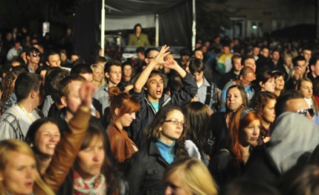 Zaśmiecanie i picie alkoholu w miejscu publicznym to najczęstsze ...