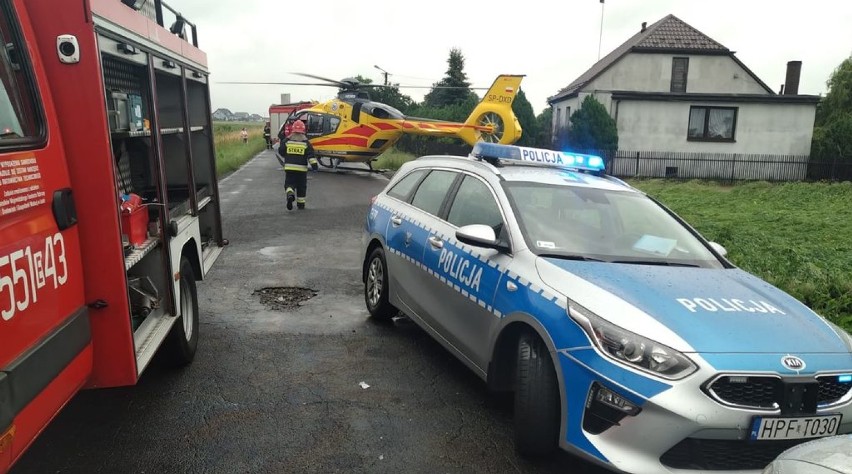 Tragiczny wypadek w gminie Skomlin. Zginął 25-letni kierowca bmw ZDJĘCIA
