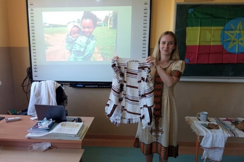 Wspaniały projekt uczniów i nauczycieli: Dzieci z Czeczewa - dzieciom z Afryki  