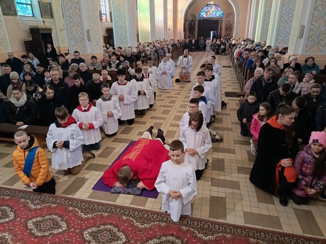 Uroczystości Triduum Paschalnego w parafii Podwyższenia Krzyża Świętego w Hajnówce