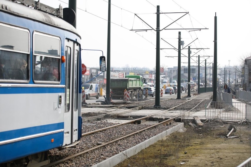 26.03.2021 krakow,
ul. zakopianka, budowa trasa...