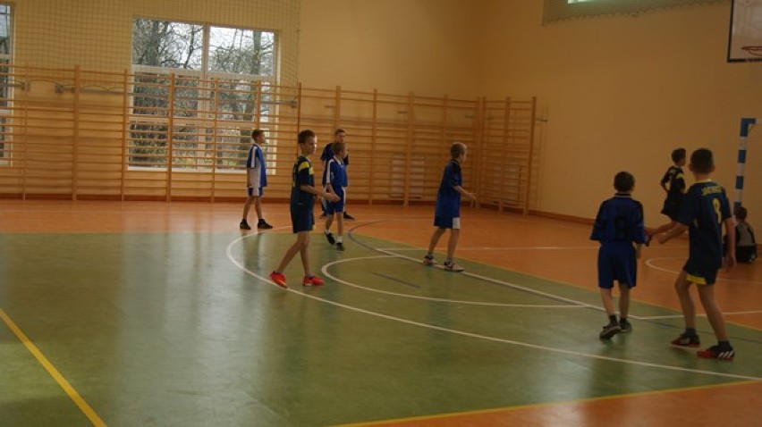 Turniej piłki ręcznej w Rossoszycy