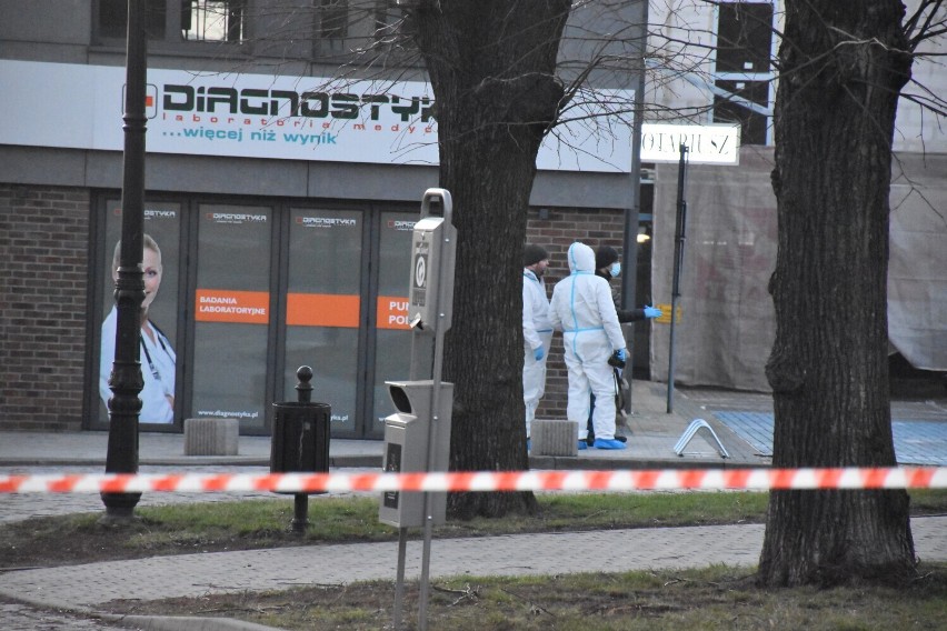 Podwójne zabójstwo w Pleszewie. Co z trzecią ofiarą ataku?