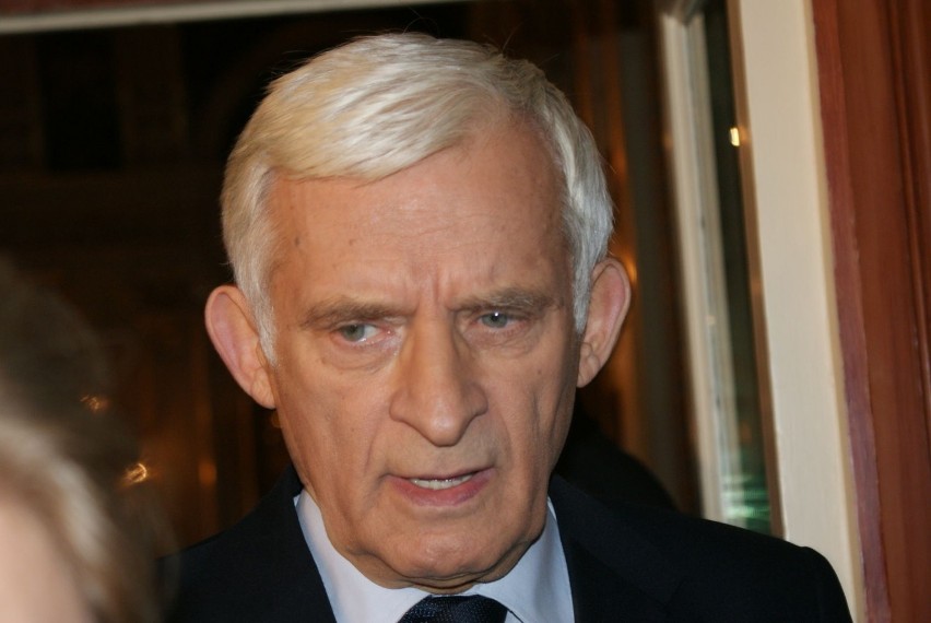 Jerzy Buzek, były Premier Polski, były Przewodniczący...
