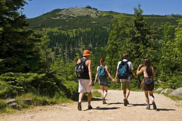 Społeczni Informatorzy Turystyczni wyruszyli na szlaki turystyczne w Szklarskiej Porębie