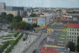 W wieżowcu przy dworcu PKP będzie hotel i Biedronka. Zobacz Wrocław z góry (ZDJĘCIA)