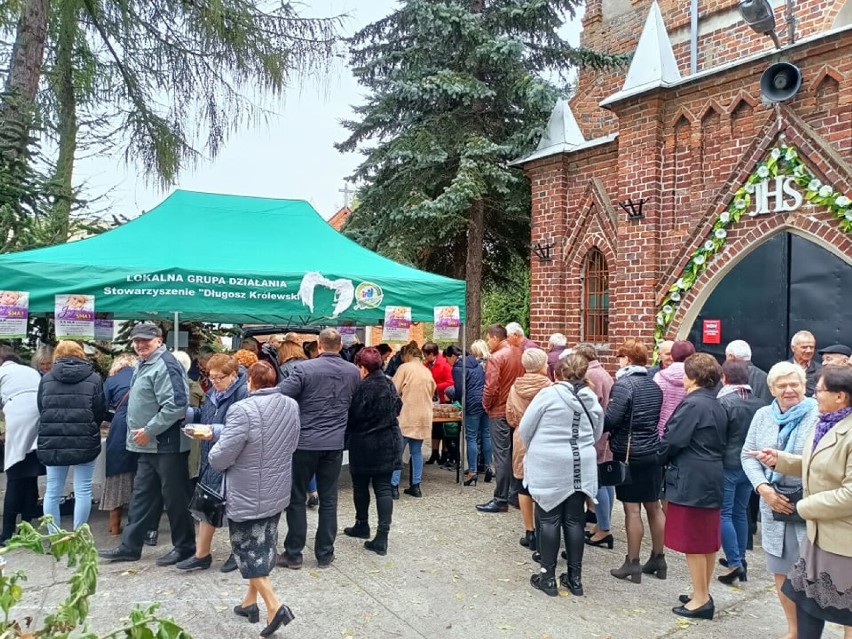 Ruszyli na pomoc małej Jagódce. Wielkie kiermasze ciast na terenie powiatu kaliskiego ZDJĘCIA