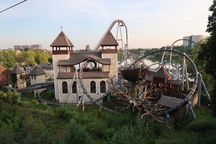 Legendia to najstarszy polski park rozrywki. Ściągają tu...