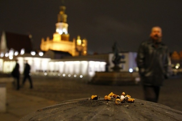 Stary Rynek w Poznaniu zmieni oblicze? Po naszych artykułach urzędnicy i policja obiecują działania