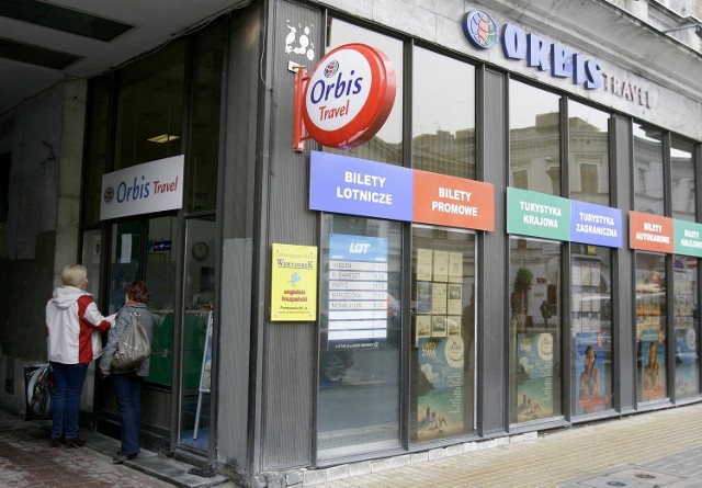 Biuro Orbisu przy ul. Piotrkowskiej w Łodzi było w środę zamknięte.
