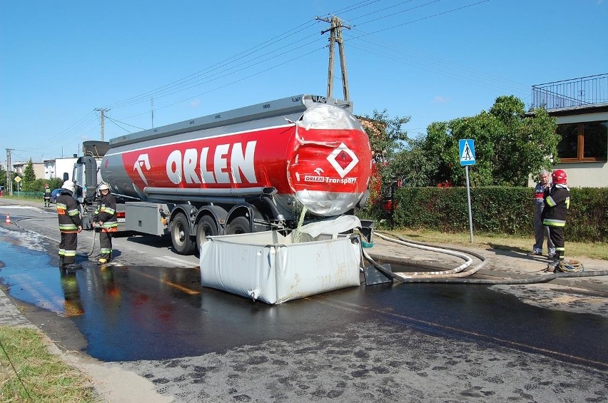 Groźny wypadek w Mostach pod Lęborkiem (Galeria zdjęć)