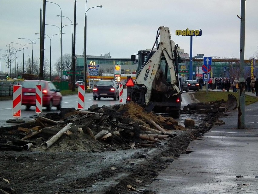 Trwa remont na Alejach Solidarności