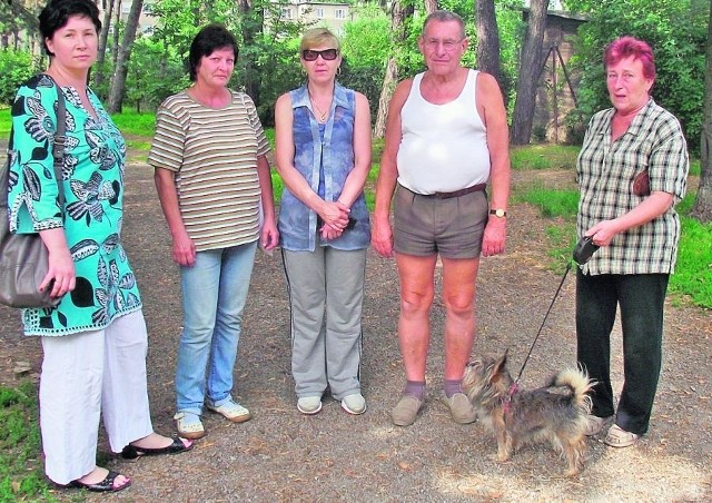 Mieszkańcy twierdzą, że ktoś celowo rozprowadza truciznę