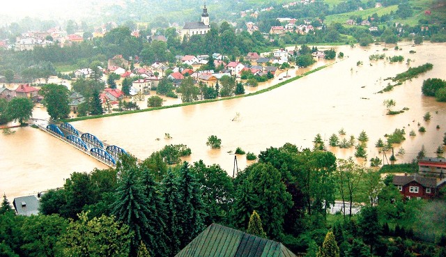Druga fala powodziowa zalała tysiące domów w Tarnowie
