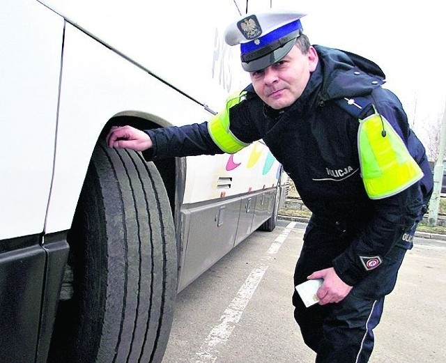 Przez całe ferie policja uważnie przygląda się autobusom