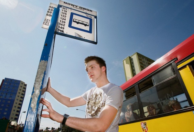 - Dojeżdżam linią 139 na plac Grunwaldzki. Jej skrócenie nie ma sensu - mówi Jakub Chrzanowski z Muchoboru Małego