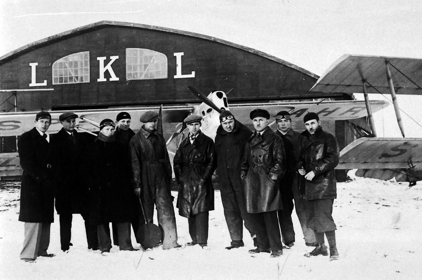 Członkowie Lubelskiego Klubu Lotniczego przed II wojną...