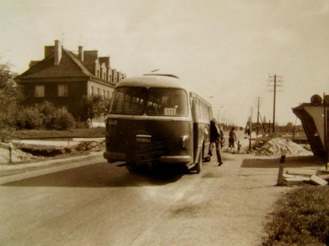 Autobus linii 111 kursował z Poznania przez Czerwonak do Owińsk do połowy lat 80. XX w.