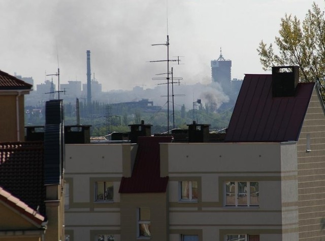 Spalanie w domowych piecach czy kotłowniach  tworzyw sztucznych zatruwa środowisko