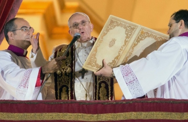 Papież Franciszek - Dolnoślązacy o wyborze Jorge Mario Bergoglio na papieża (KOMENTARZE, ZDJĘCIA)