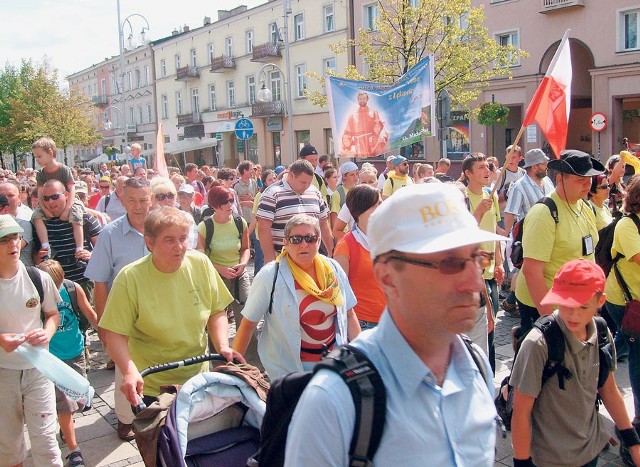 Jak zrobić z pielgrzyma turystę zostającego na dłużej