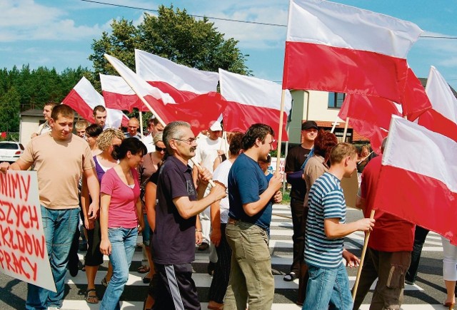 Mieszkańcy Koleczkowa poprzez blokadę drogi chcą pokazać swoje rozgoryczenie