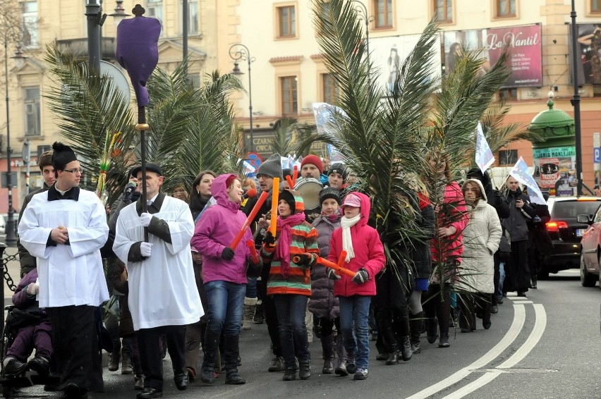 Tłumy na Niedzieli Palmowej w Lublinie (ZDJĘCIA)