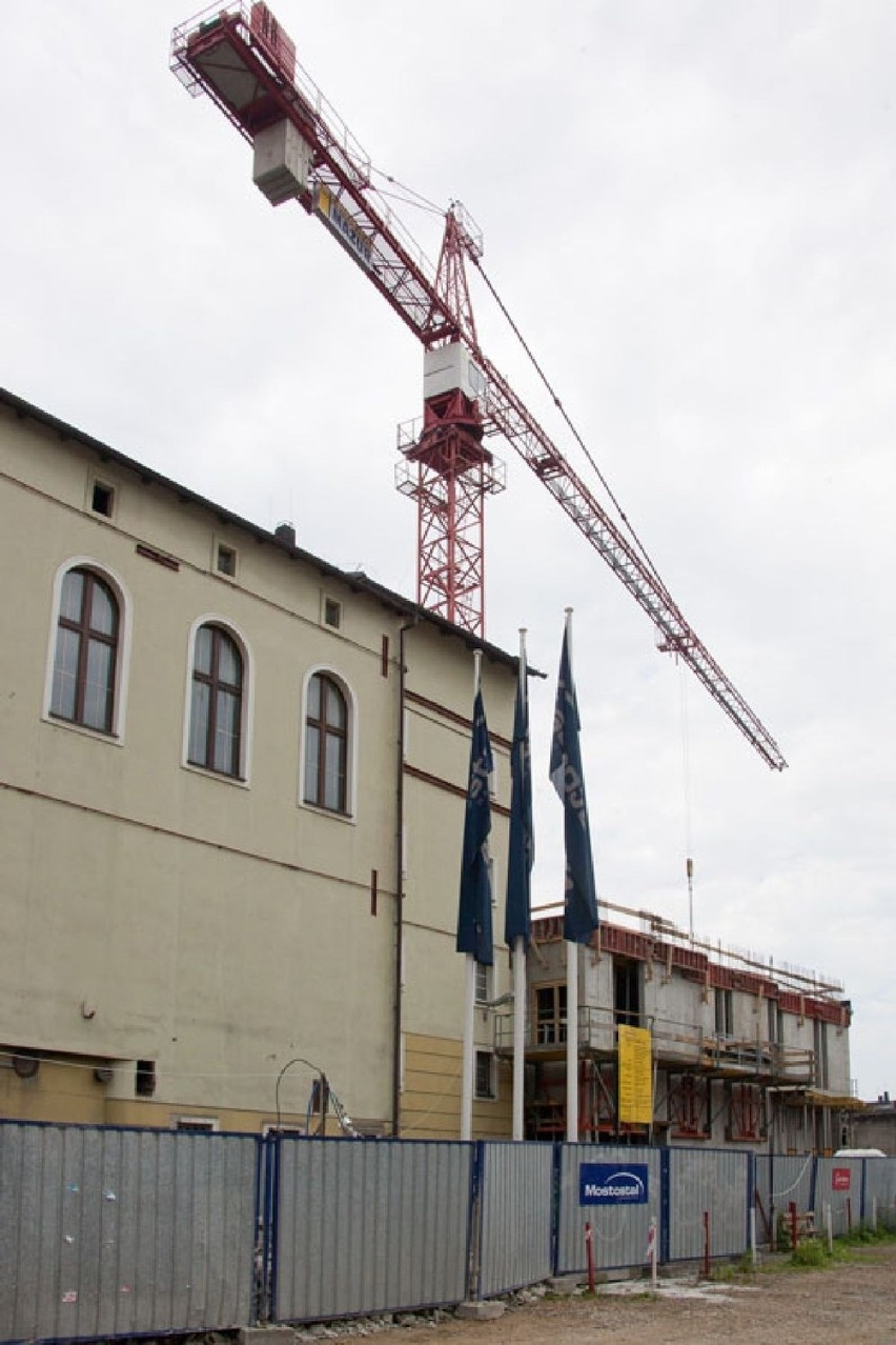 Katowice: Zostaną wznowione prace przy rozbudowie Filharmonii Śląskiej